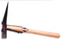 Spitzhammer mit Holzgriff